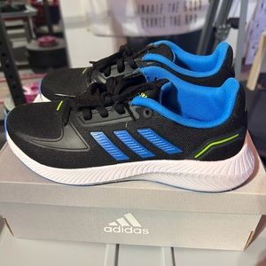 Like New Big Kid Adidas Running Shoes